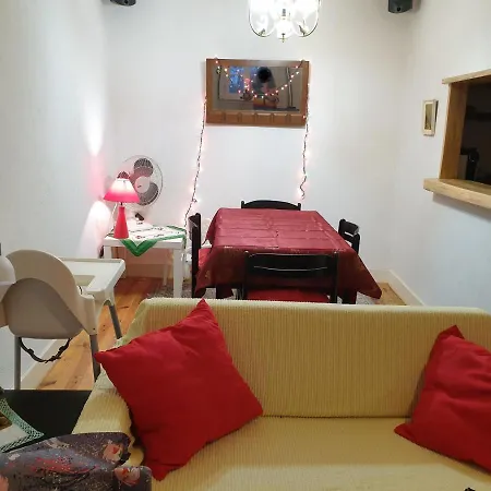 Casa Dos Cisnes - Serra Da Estrela - - Gouveia - Portugal *