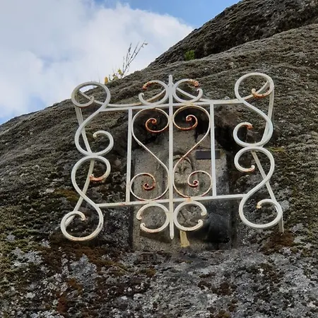 Casa Dos Cisnes - Serra Da Estrela - - Gouveia - Portugal