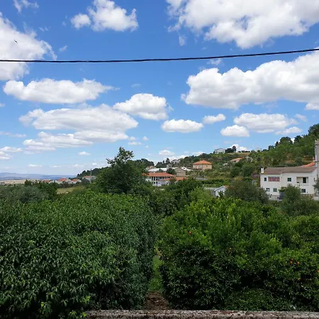 Casa Dos Cisnes - Serra Da Estrela - - Gouveia - Portugal *