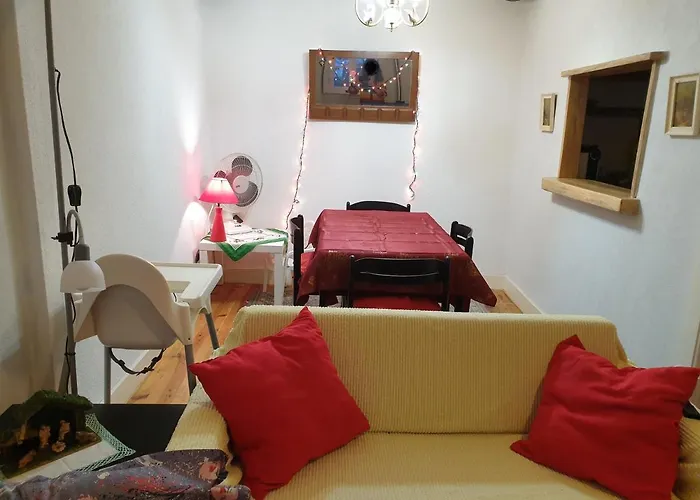 Casa Dos Cisnes - Serra Da Estrela - - Gouveia - Portugal *